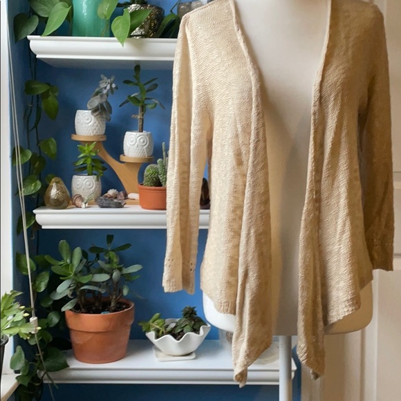 Fashion avenue Sweaters - 🌺Beige open front cardigan🌺